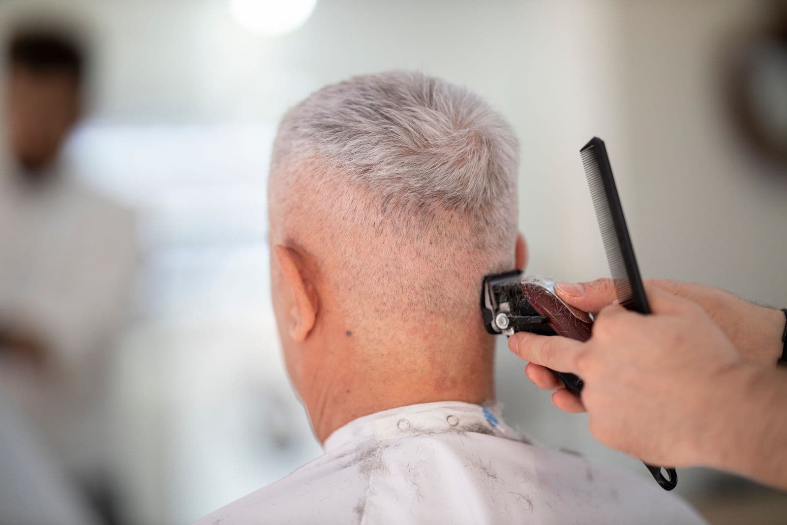 Rey Okafor — Straight-razor shaves