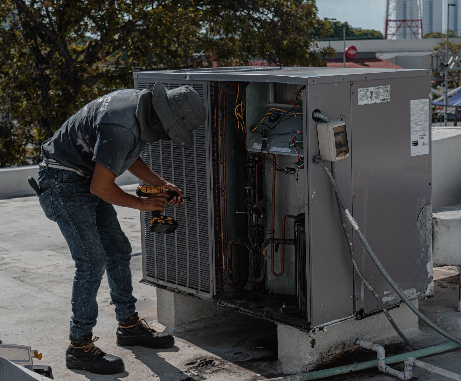 New outdoor condenser install